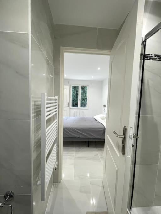 Appartement Cosy Et Moderne Proche De Disneyland Бюссі-Сен-Жорж Екстер'єр фото